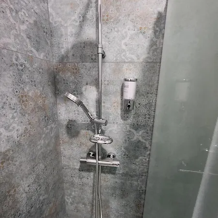 Casa Di Ringhiera 1 Pinerolo