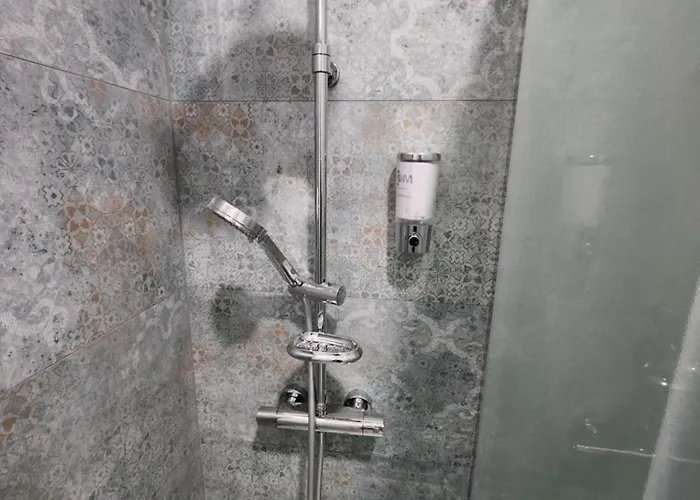 Casa Di Ringhiera 1 Pinerolo